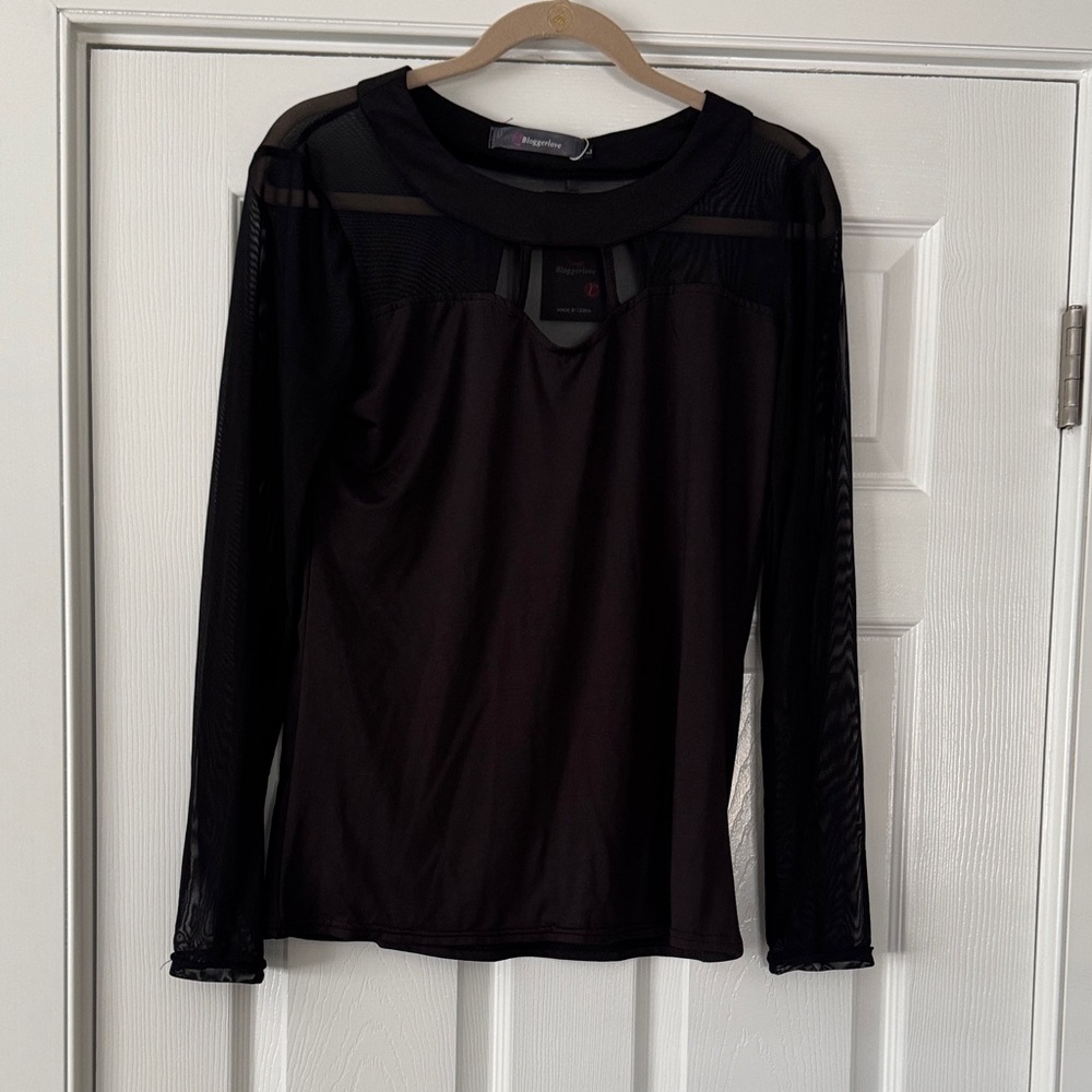 Sophisticated Black Long Sleeve Blouse